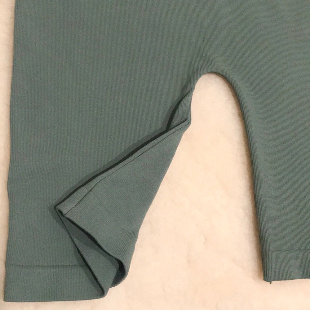 FIRM PRICE. Free People Movement Bike Shorts. XS/S, M/L - Picture 6 of 8